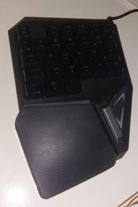 Игровая клавиатура Delux GTK-T9 Plus