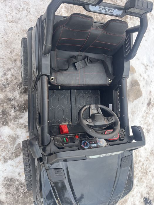 Детский электромобиль