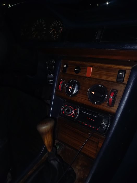 Продам машину Mercedes Benz