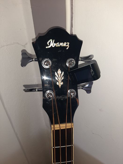 Chitara Bas Electro-acustică IBANEZ