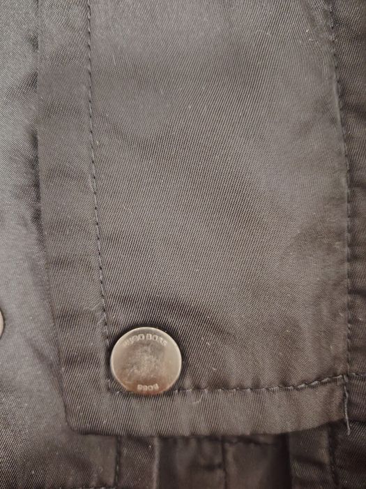 Geaca Hugo Boss,mărime M,150lei