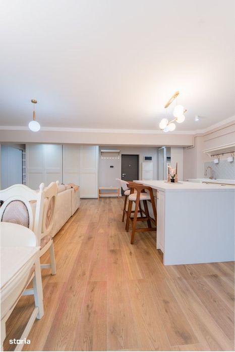 Apartament 4 camere 2locuri parcare, balcoane și lift