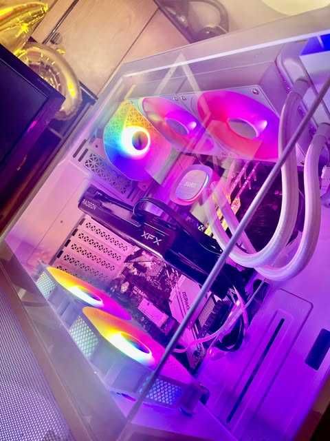 Геймърски компютър Ryzen 7 RX 6600 и водно | Нови части с гаранция