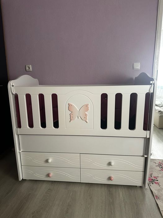 Детско легло с двулицэв матрак