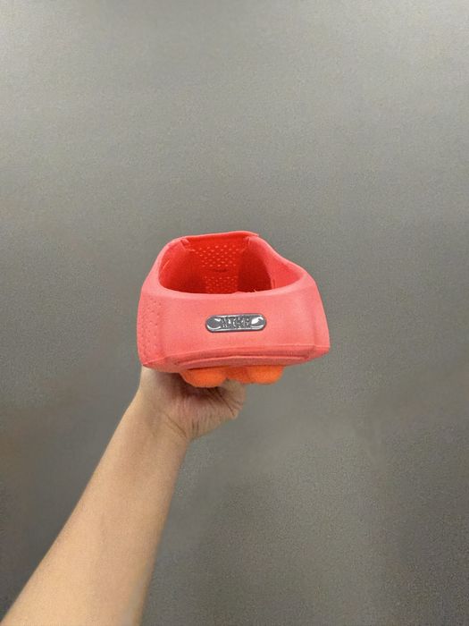 шлепки Nike Mind 001 Slide Solar Red.