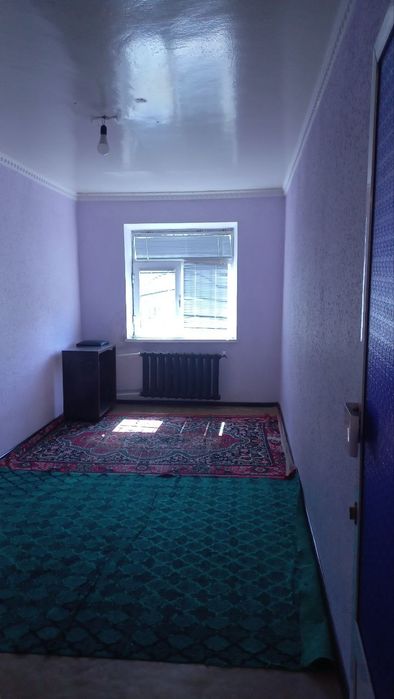 Srochno Bez makler Gorgazda kvartrira sotiladi 2/4/4