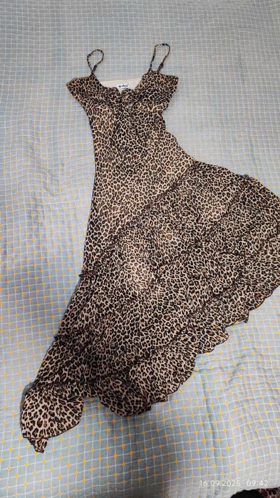 Продается платье б/у