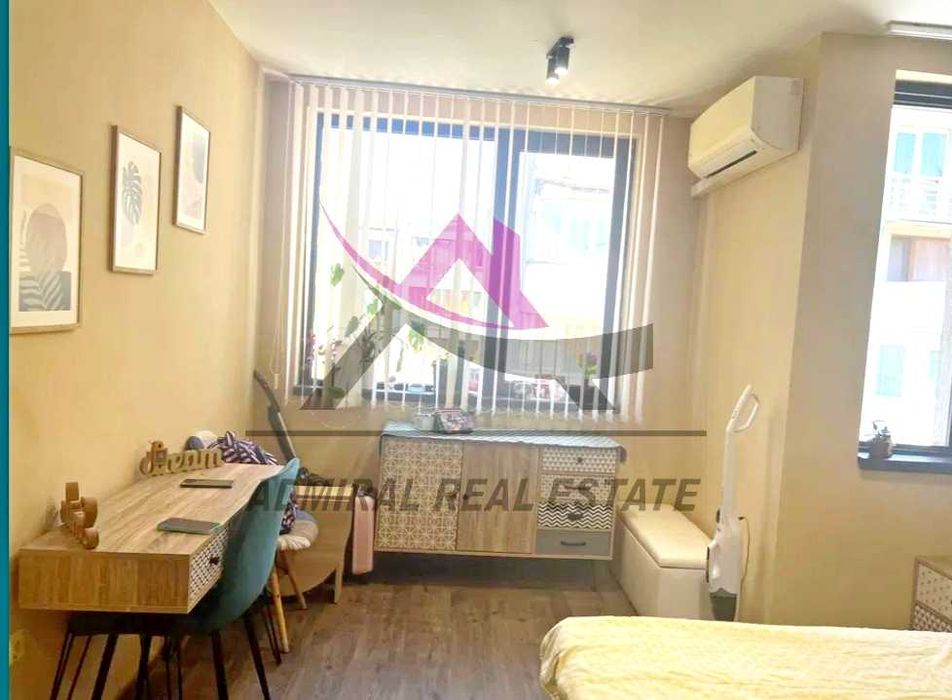 Дава се под наем Двустаен апартамент в Варна, Център - 50 кв.м за 458.49 € - Снимка #3