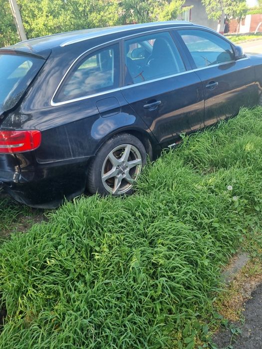 piese audi B8 an 2009