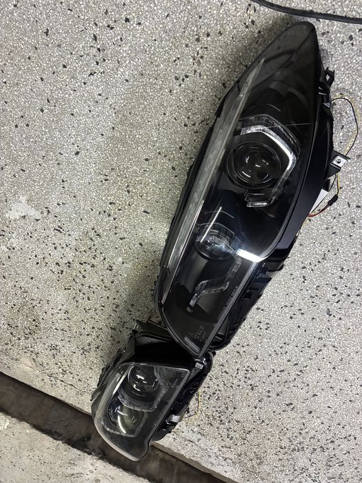 Bmw F10 F11 Фарове/Xenon+3D LED Ангелски Очи