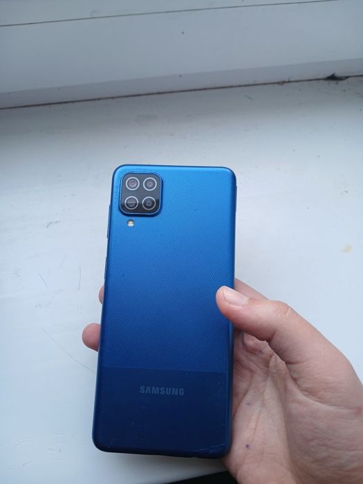 Samsung Galaxy A12