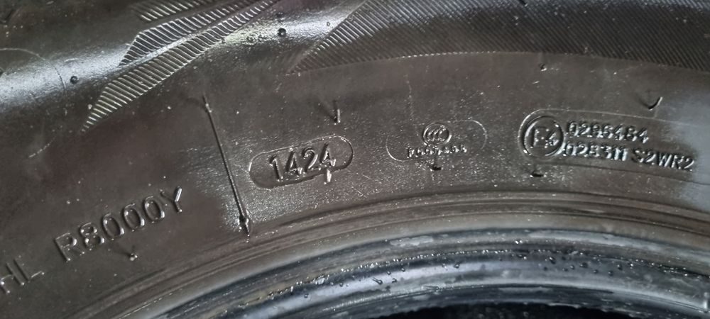 235х65r17 комплект 4шт