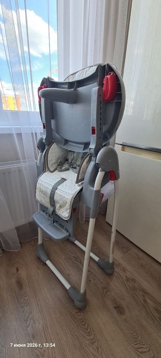 Стульчик для кормление