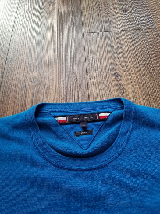 Страхотнен мъжки суитчър TOMMY HILFIGER  размер 2ХL