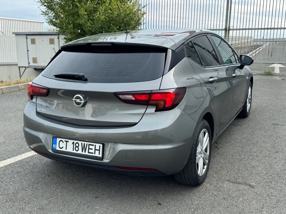 OPEL Astra 2019 — imagine 4