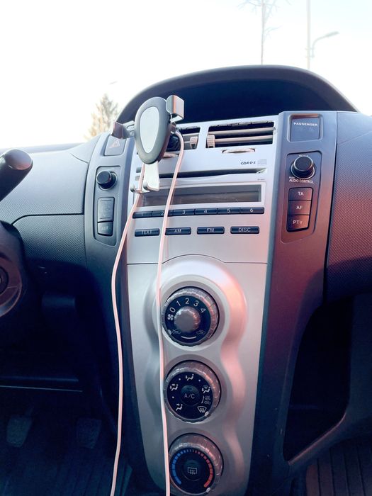 TOYOTA Yaris 2007 — imagine 4