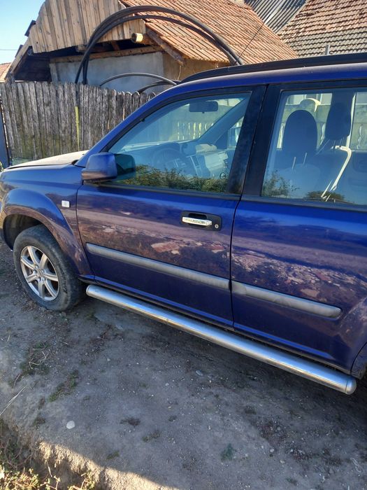 Nissan x traill 2.2 1004