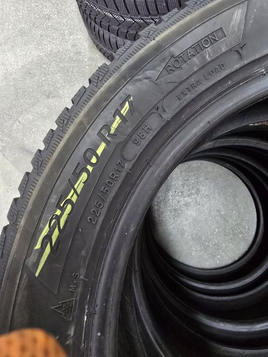 4x 225/50/17 M+S MICHELLIN Stare ca noi