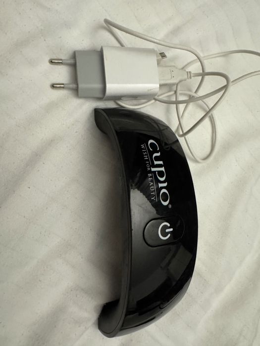 Vând lampă led Cupio 9W