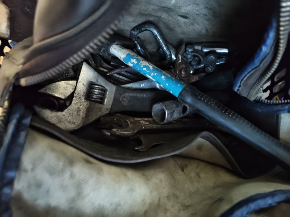 Срочно продам инструменты