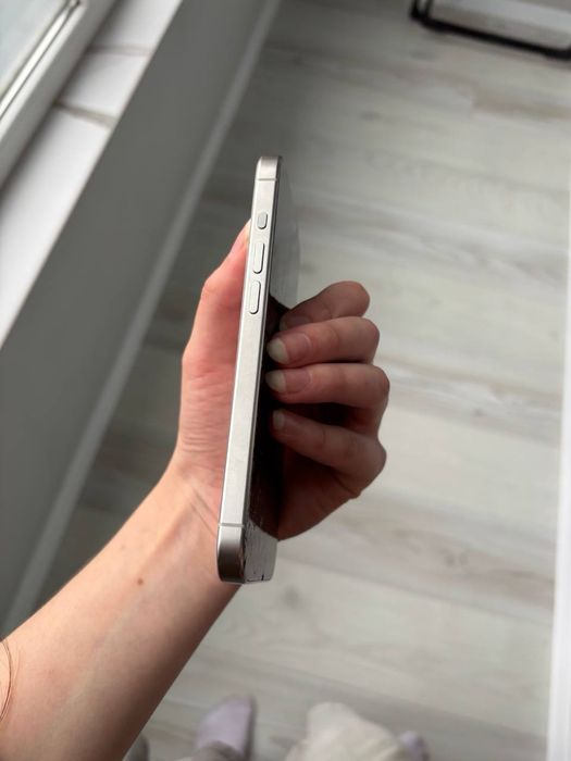 Iphone 15 pro 128 gb 85%