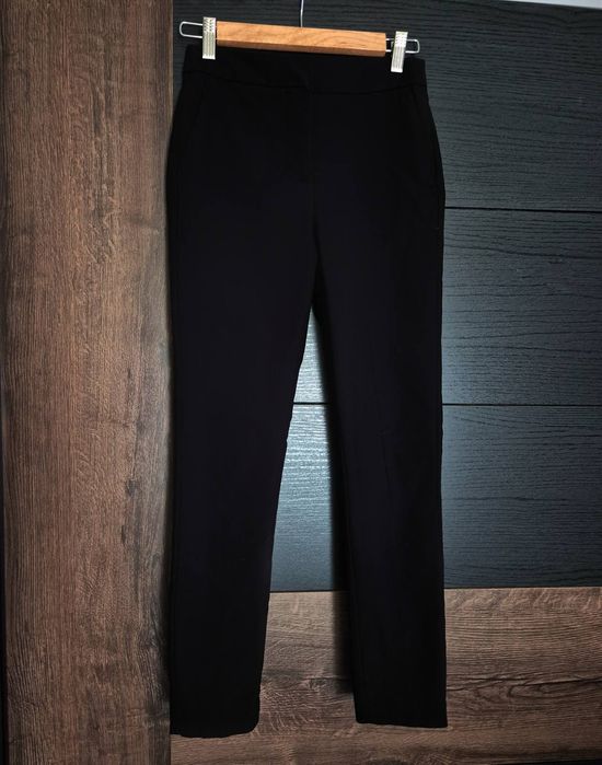 Черен панталон Zara
