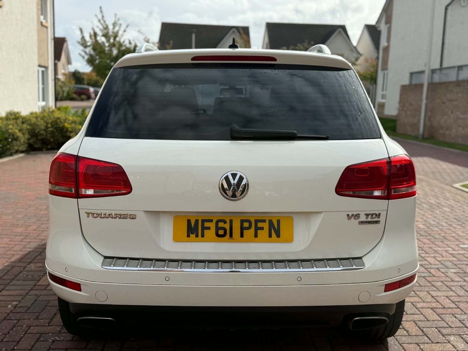 VOLKSWAGEN Touareg 2012 — imagine 3