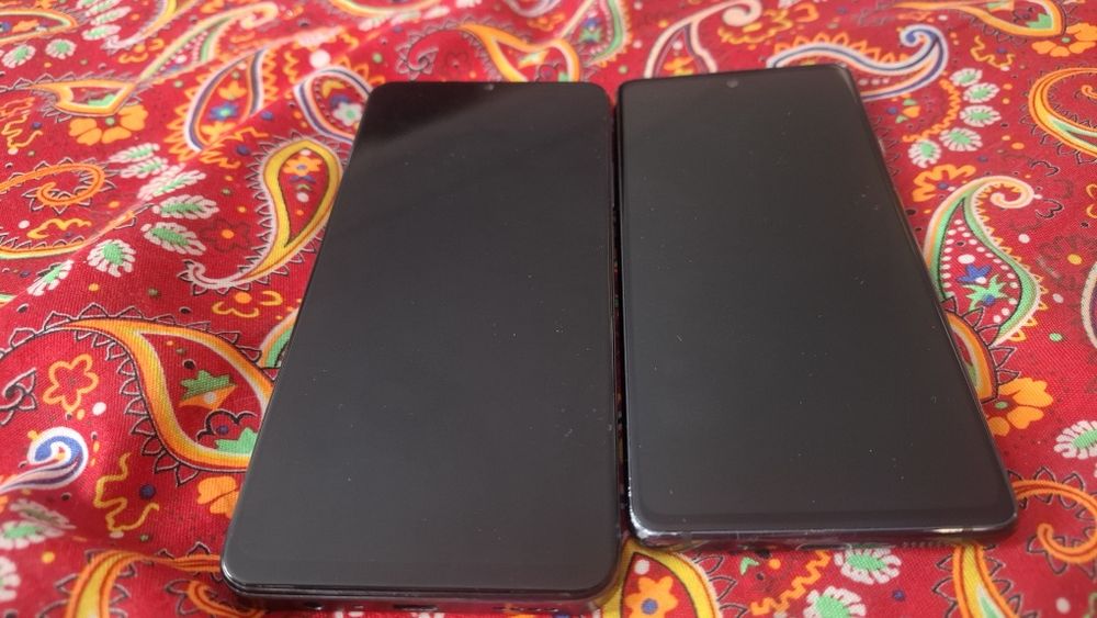 Продам телефоны не рабочие