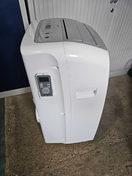 Мобилен климатик Whirlpool