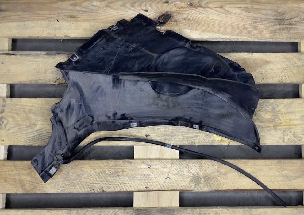 Предна лява част подкланик Audi Q5 80A853887E