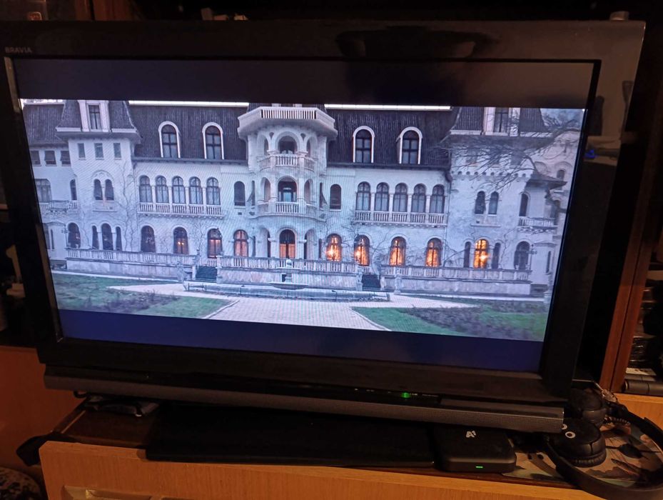 Телевизор Sony Bravia KDL-32V4200 (32", 81 см) + 3x HDMI