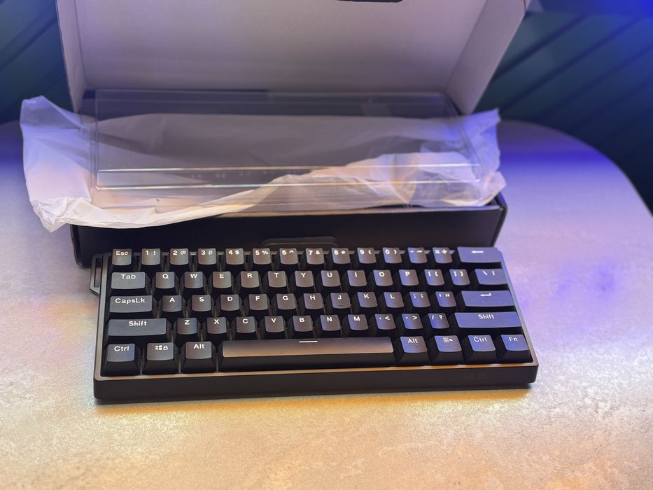 Клавиатура Aula win 60