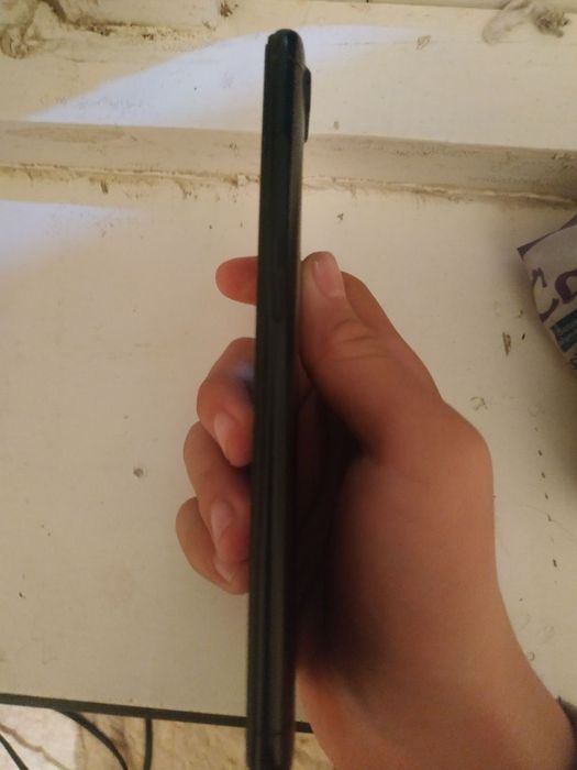 Redmi 6 sotiladi obmen bor narxi 500ming