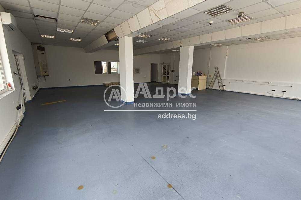 Отдава се под наем цех