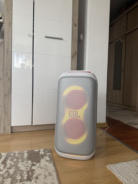 JBL Partybox 120 de inchiriat