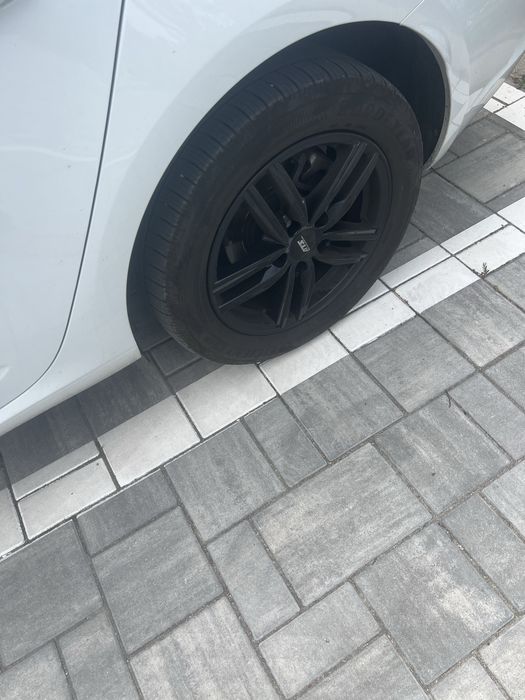 Jante dedicate Renault Megan 4