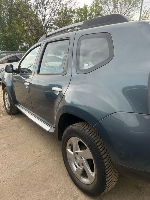 Ușă stânga spate Dacia Duster 2012