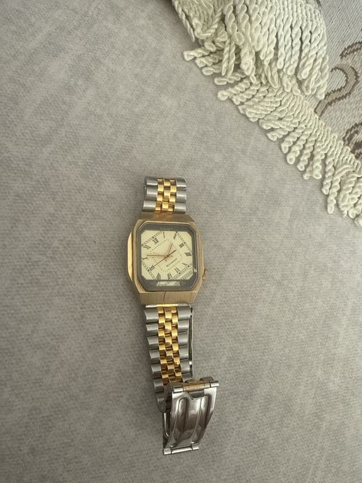 Продам советскре часы полет и восток, 18 камеей