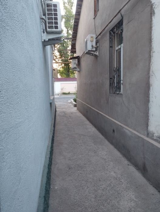 Продается 2 дома на Яккасарайском  районе  ( брадский могилы )