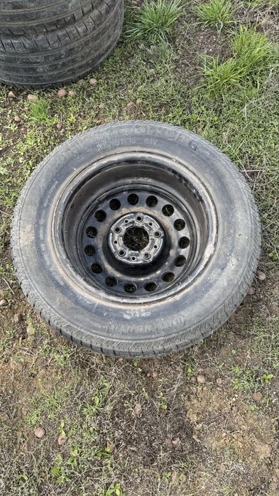 Штампованный диск и резина