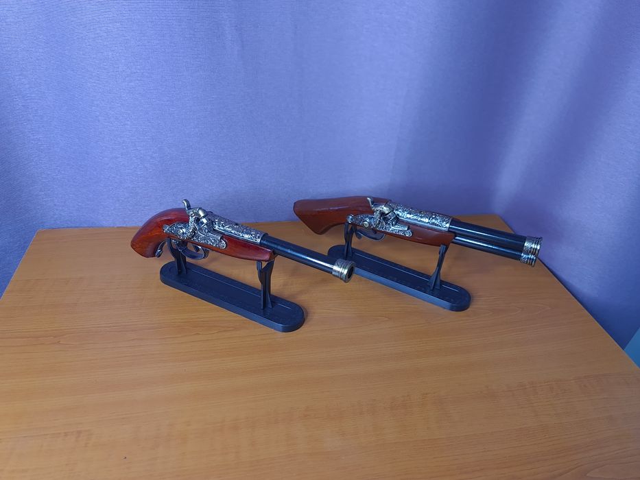 2buc seringa gandaci 50lei Bricheta decorativa 30-35cm