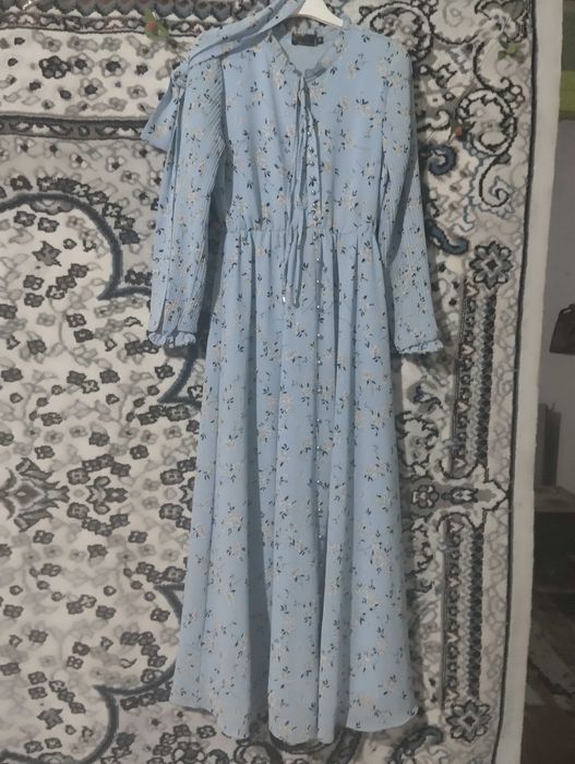 Ayollar va qizlar kiyimi