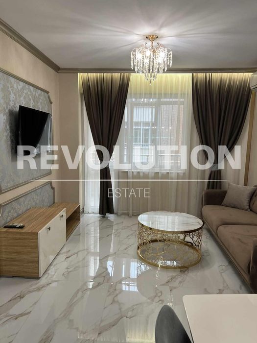 Дава се под наем Двустаен апартамент в Варна, Лятно кино Тракия - 50 кв.м за 600 € - Снимка #1