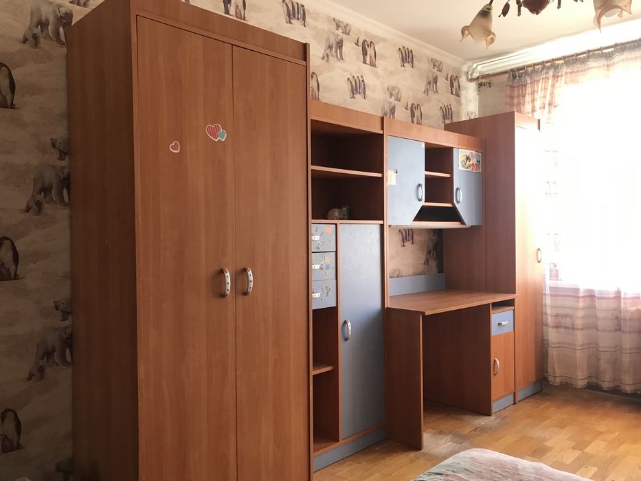 Продам детскую стенку.