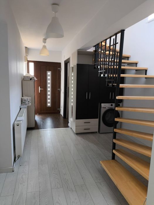 Casă de inchiriat - Bradu, str Brândușei