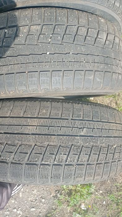 Продам срочно  шины YOKOHAMA