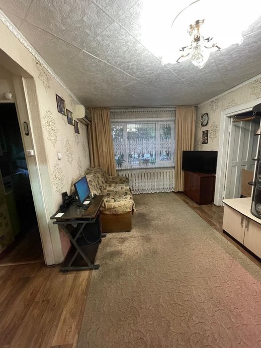 продам 2-х комнатную квартиру