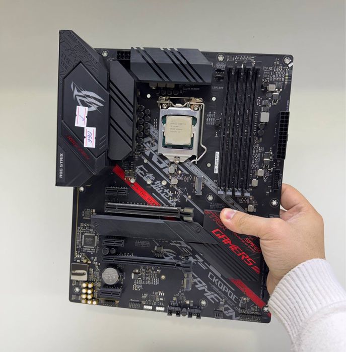 Asus Rog Strix B460-H Gaming Core i5-10400F 3ta kamplekt bor