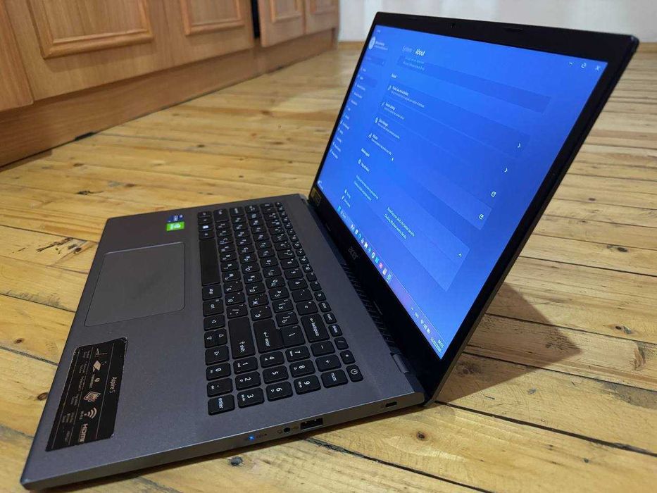 Acer Aspire 5 A515-57G — i7-1255U