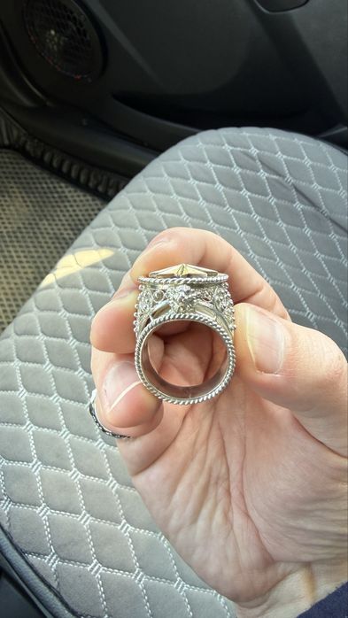 Серебрянный перстень